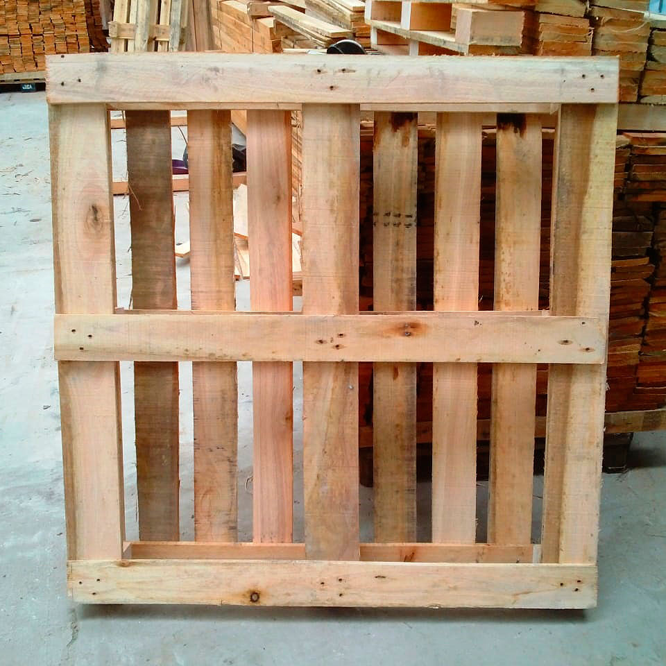 Pallets con Tirantes